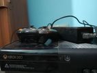 Xbox 360 with all game 1 TB hdd