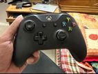 Xbox One X Controller