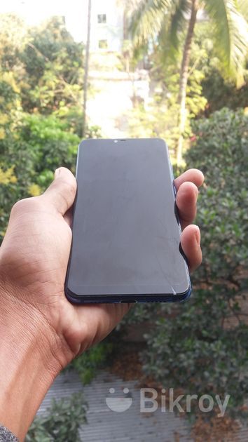 Xiaomi Mi 8 Lite 4/64 (Used) for Sale in Bogura | Bikroy