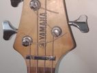 YAMAHA 4 strings Bass Guitar