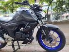 Yamaha Deluxe Fzs V4 1month used 2024