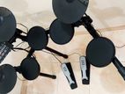 YAMAHA-DTX402-K Electronic Drum Kit Set with MIDI & Silent Kick Pedal