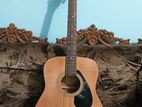 YAMAHA F310 Acoustic Guitar