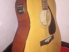 Yamaha f310 series acoustic + illectric gitter