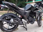 Yamaha Fazer 2025