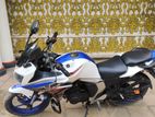 Yamaha Fazer FI V2 . 2017