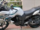 Yamaha Fazer V1 2015