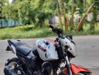 Yamaha FZ 1 . 2016