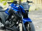 Yamaha FZ . 2025