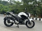 Yamaha FZ FI ` 2025