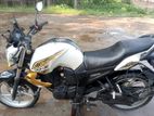 Yamaha FZS ` 2015