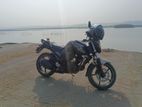 Yamaha FZS 2012