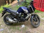 Yamaha FZS 2014