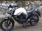 Yamaha FZS . 2015