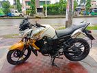 Yamaha FZS 2015