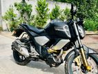 Yamaha FZS . 2021