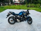 Yamaha FZS 2022