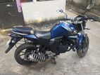 Yamaha FZS . 2022