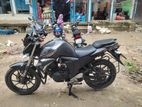 Yamaha FZS . 2022