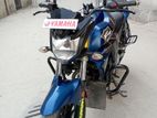 Yamaha FZS 2023