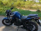 Yamaha FZS 2023