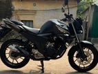 Yamaha FZS 2023