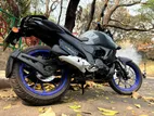 Yamaha FZS 2024