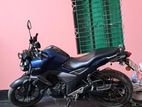 Yamaha FZS 2024