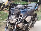 Yamaha FZS . 2021