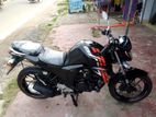 Yamaha FZS BLACK 2025