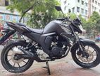 Yamaha FZS DD Dark Knight 2022