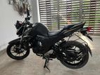 Yamaha FZS . 2022