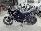 Yamaha FZS এক দাম 2019