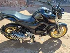 Yamaha FZS এক হাতের গাড়ি 2024