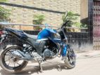 Yamaha FZS ` 2022