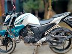 Yamaha FZS V-2.0 Fi Smart Card 2017