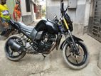 Yamaha FZS . 2015