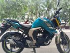 Yamaha FZs V2 . 2017