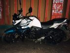 Yamaha FZS ` 2017