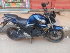 Yamaha FZS . 2021