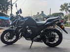 Yamaha FZs V2 . 2022