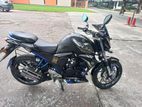 Yamaha FZS V2. 2022