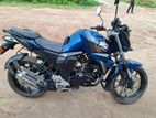 Yamaha FZs V2 . 2022