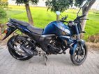 Yamaha FZs V2 . 2022