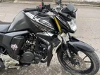 Yamaha FZs V2 . 2022