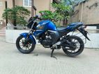 Yamaha FZs V2 . 2023