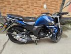 Yamaha FZs V2 . 2023