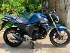 Yamaha FZS V2 . 2023