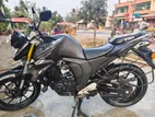 Yamaha FZs V2 . 2024