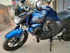 Yamaha FZs V2 . 2022